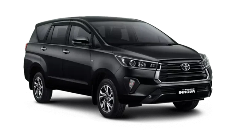 Sewa Toyota Innova Reborn dengan sopir di Malang